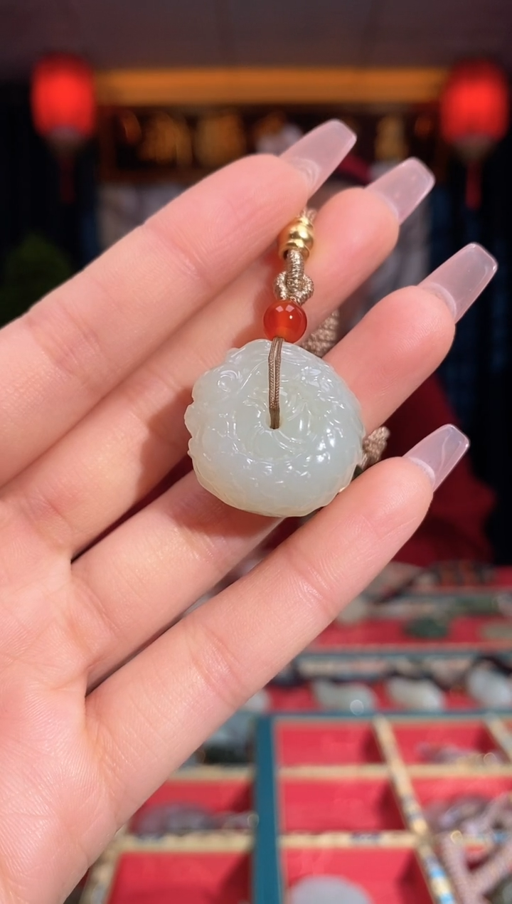 【闪购商品】和田玉颈饰未镶嵌龙扣