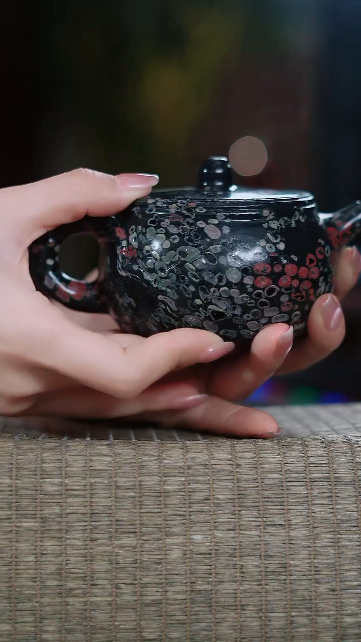 【闪购商品】寻武记M梅花玉一物一拍玉壶