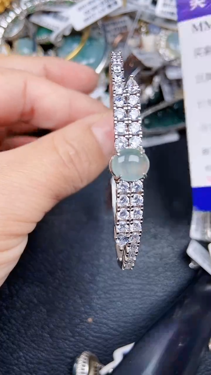 颈饰银S925镶嵌翡翠3066