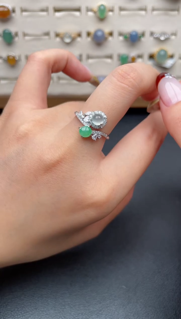 银S925镶嵌戒指翡翠一物一证一礼盒