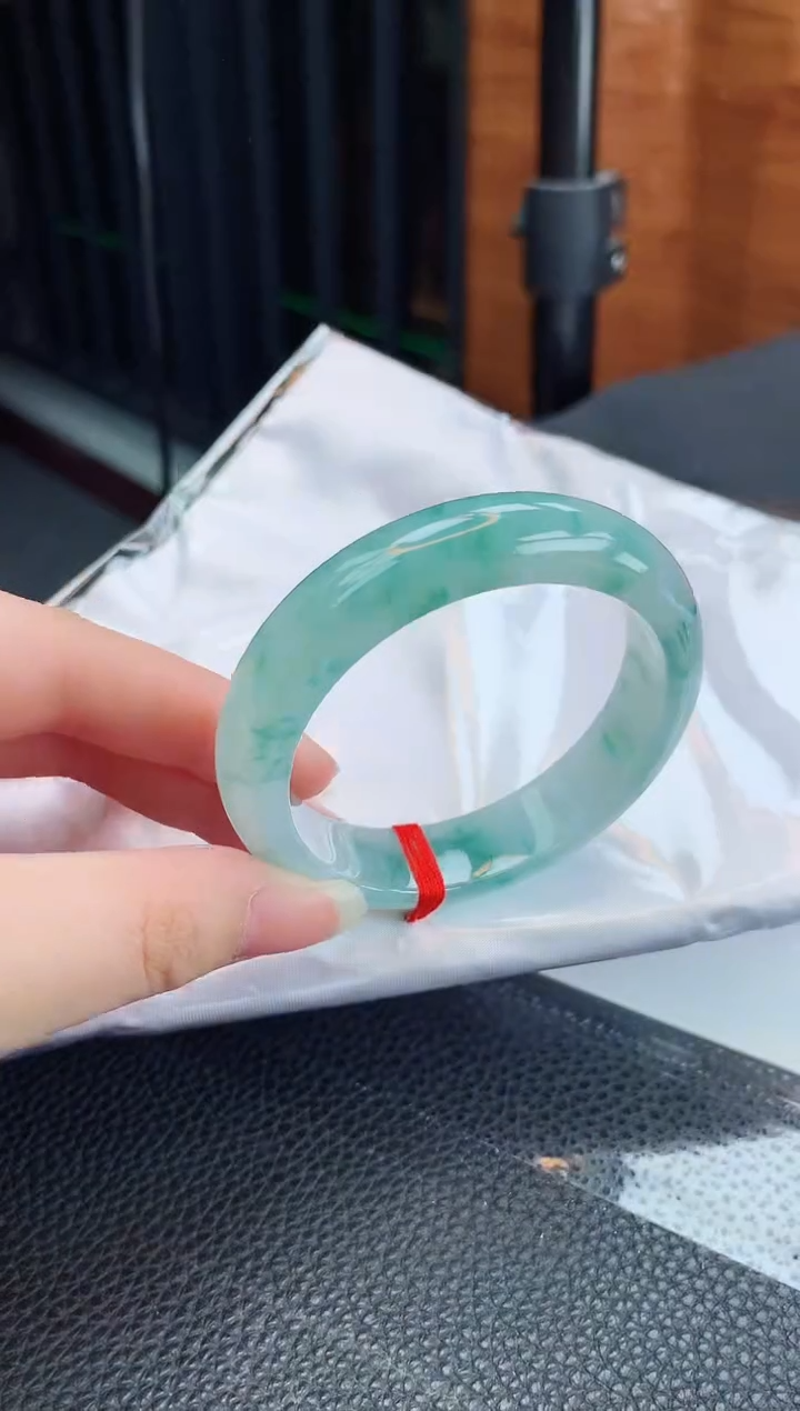 【闪购商品】翡翠手镯未镶嵌缅甸天然翡翠A货手镯