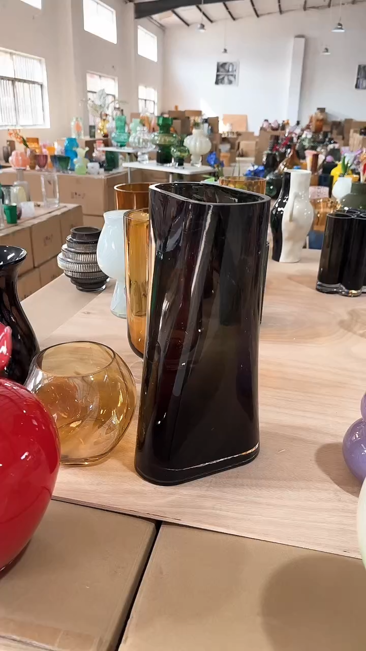 【闪购商品】玻璃黑色旋转