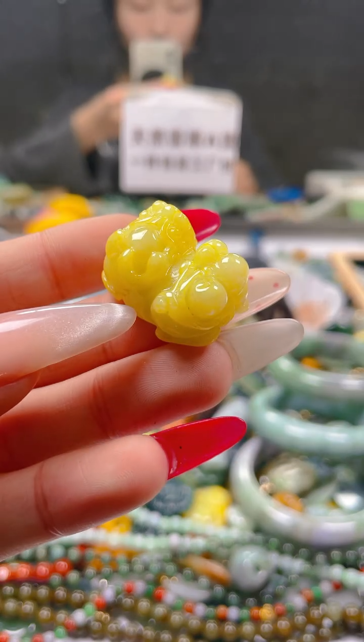 【闪购商品】翡翠颈饰未镶嵌/Z/翡翠A货一图一物