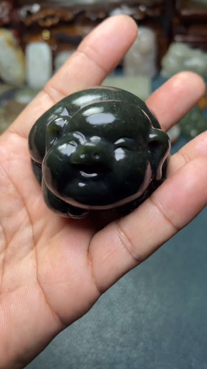 未镶嵌和田玉把件-