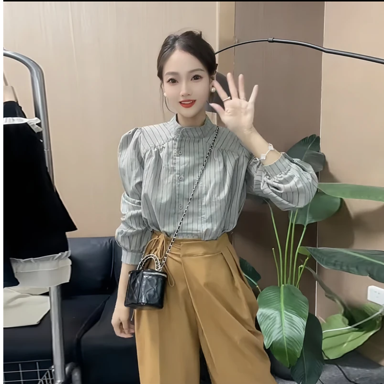 春季长袖条纹时尚衬衫2025年通勤高级感韩系女装潮流宽松个性上衣