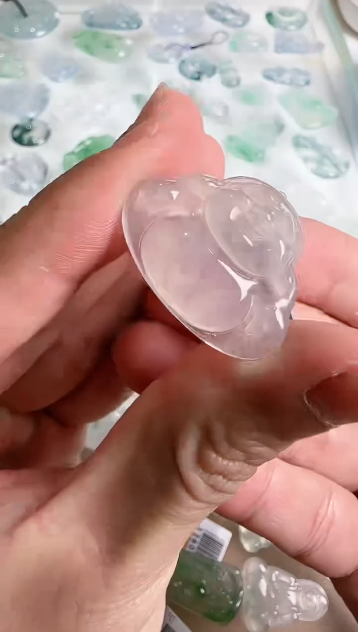 【闪购商品】翡翠吊坠(不含链)未镶嵌··