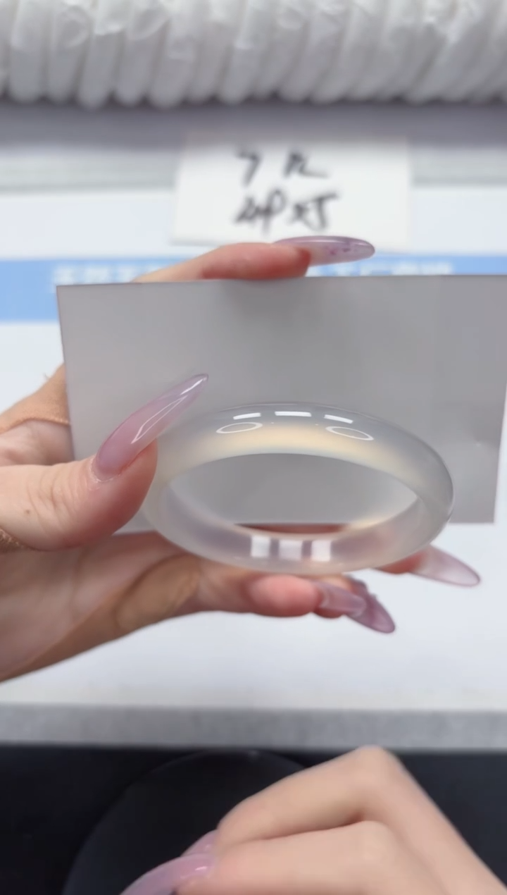 石英质玉手镯未镶嵌A212-54.1