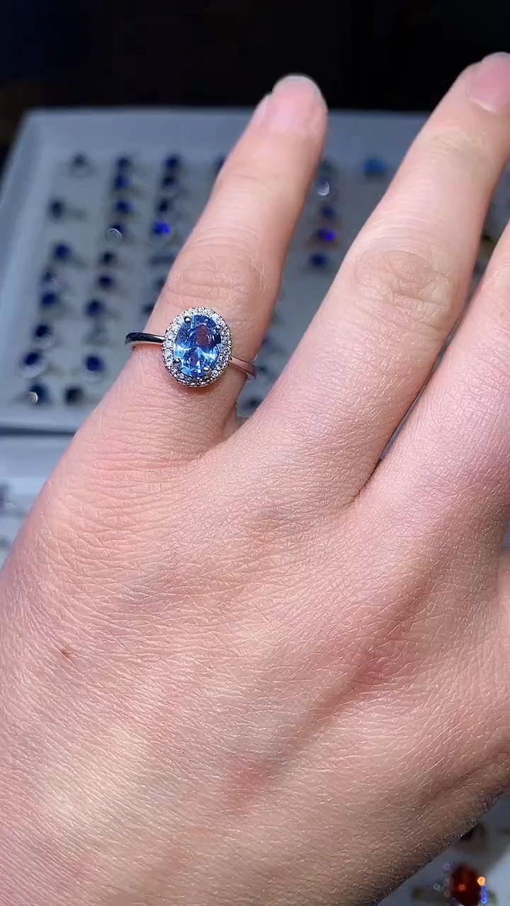 【闪购商品】海蓝宝石戒指银S925镶嵌........