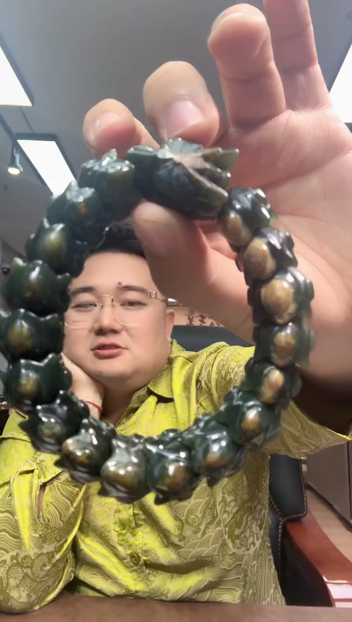 未镶嵌手链和田玉1                  