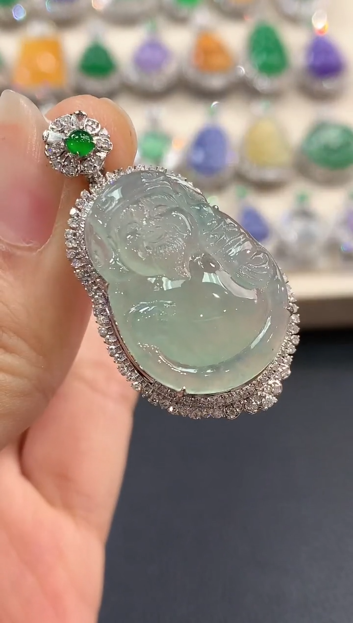 【闪购商品】翡翠吊坠(不含链)18K金镶嵌C55