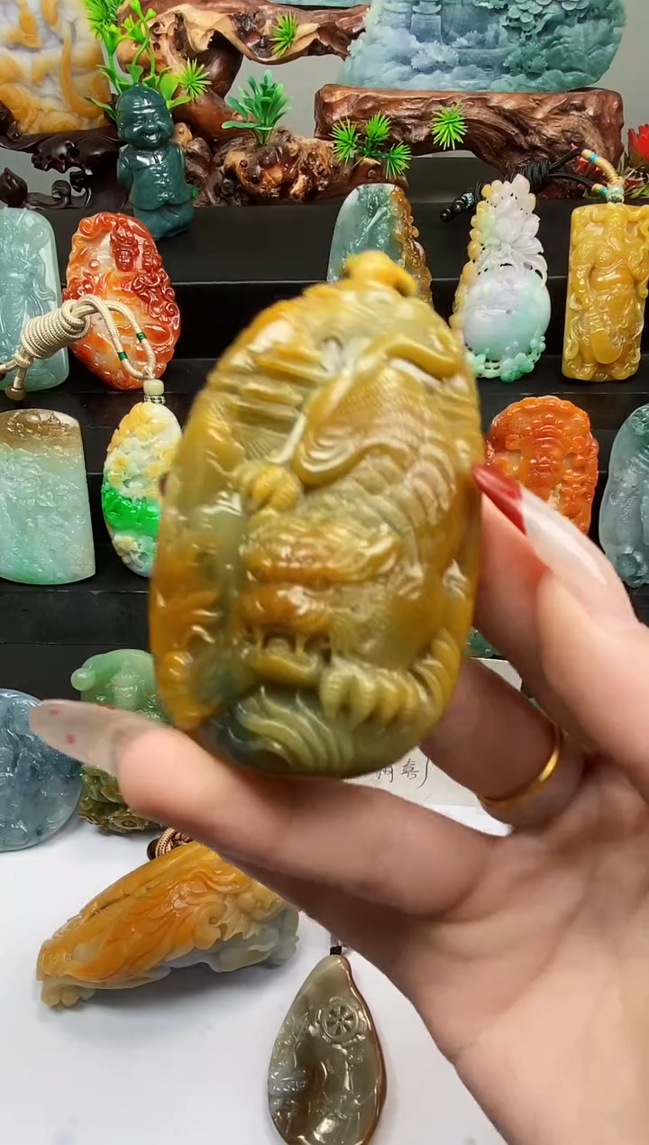 【闪购商品】定制翡翠未镶嵌A货翡翠