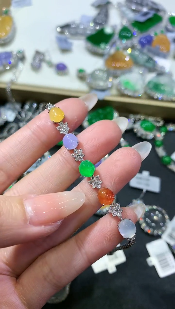 【闪购商品】翡翠手链18K金镶嵌109-手链