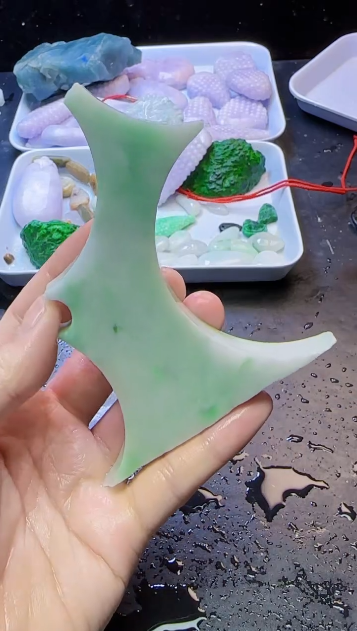 颈饰未镶嵌翡翠055