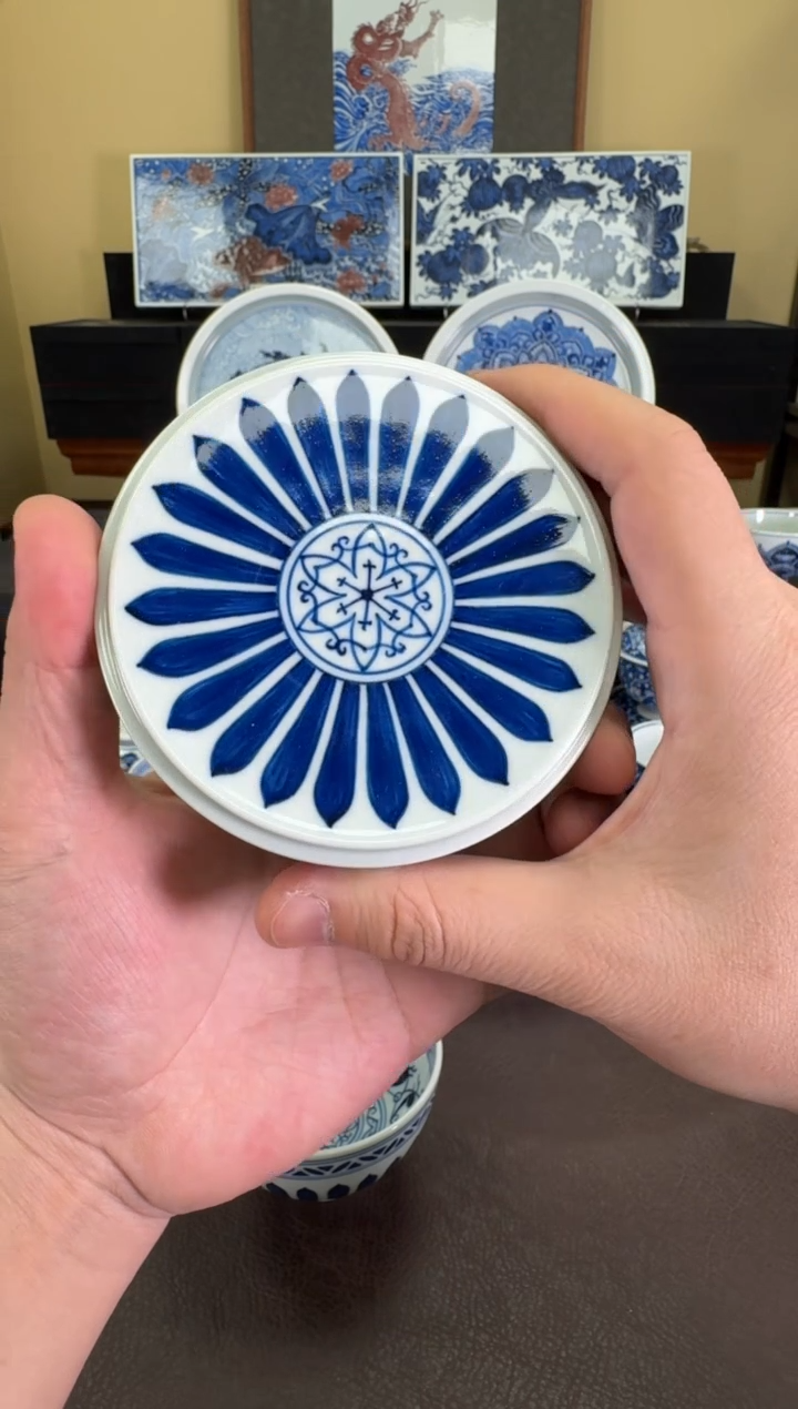 【闪购商品】羿器窑单菊瓣纹盖置