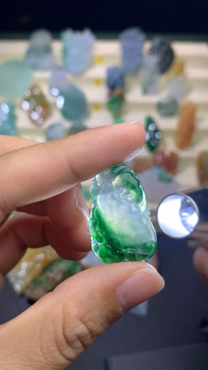 【闪购商品】定制翡翠未镶嵌