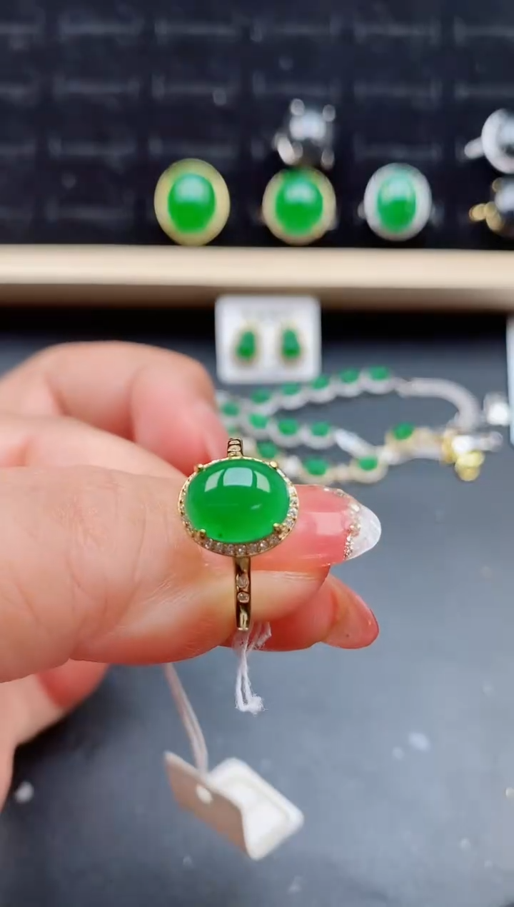 【闪购商品】翡翠戒指银S925镶嵌21212