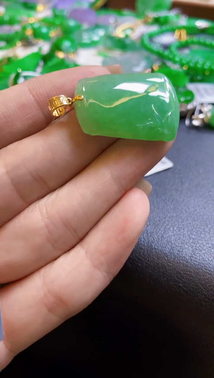 【闪购商品】定制翡翠18K金镶嵌竹子