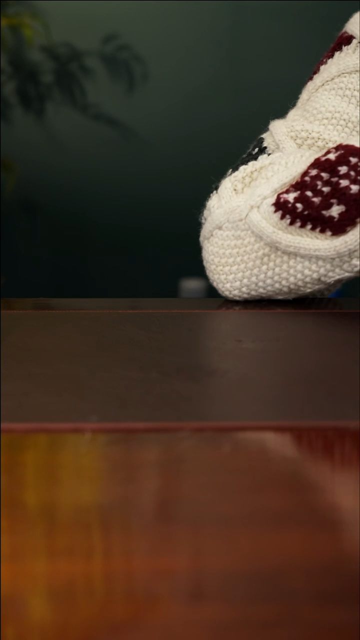 紫砂其他半手PH18731闵丽琴-莲子朱砂-130cc-内推