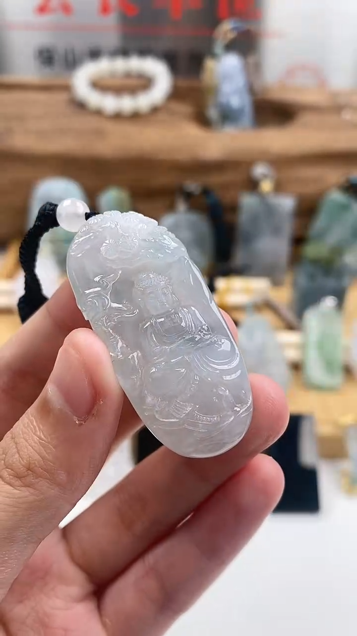 【闪购商品】翡翠吊坠(赠链)未镶嵌天然缅甸A货翡翠吊坠