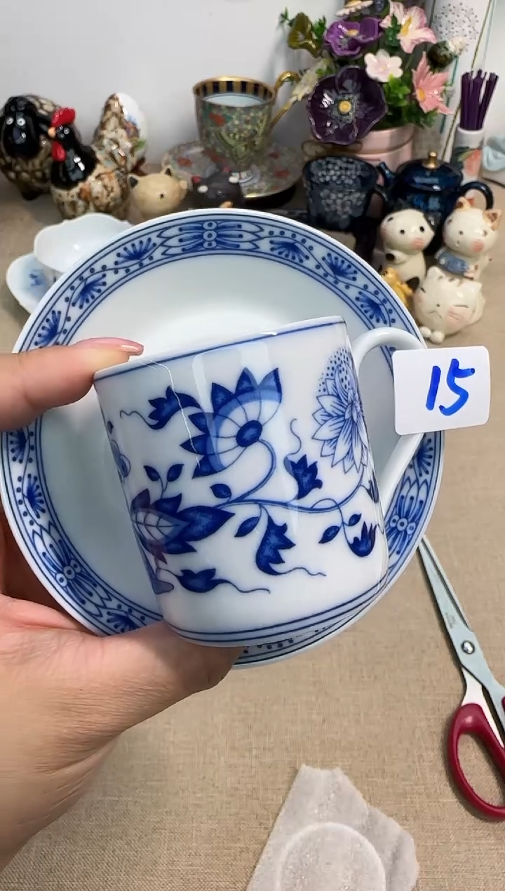 瓷片辰辰家的瓷器真好看