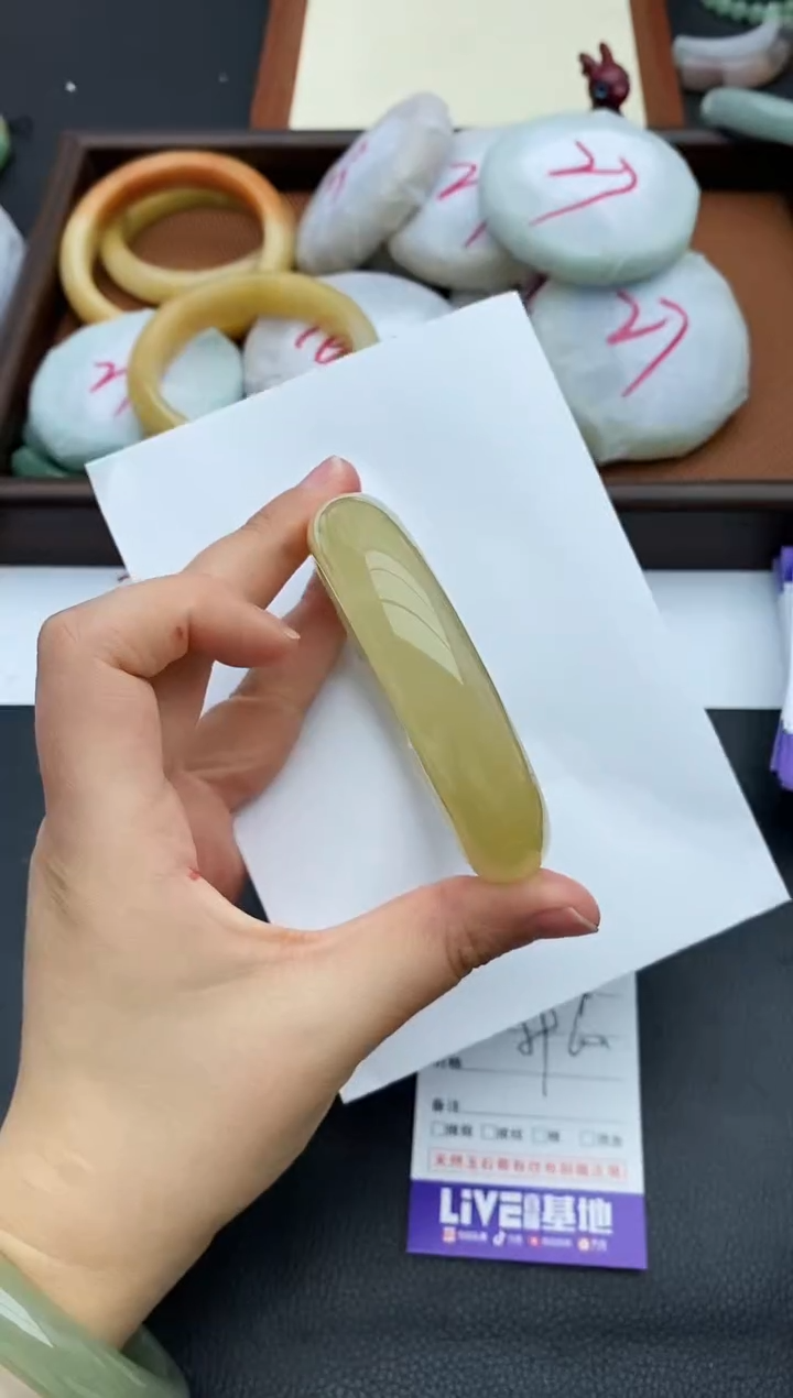 未镶嵌手镯石英质玉39+59/60