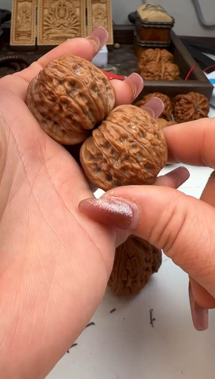 【闪购商品】文玩核桃把件文玩核桃