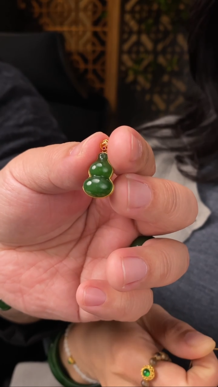 【闪购商品】和田玉吊坠18K金镶嵌【玉道侠侣】俄料碧玉7号矿葫芦