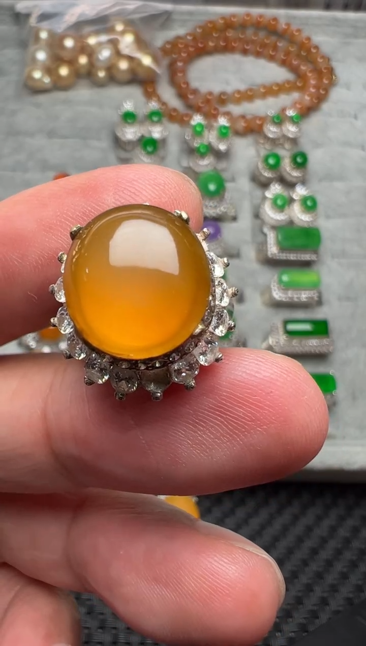 未镶嵌定制翡翠缅甸A货翡翠