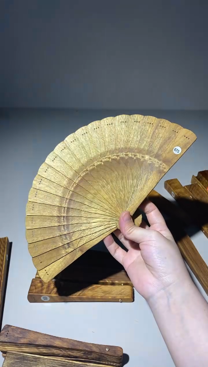 金丝楠旭*16cm金丝楠木小叶桢楠扇675
