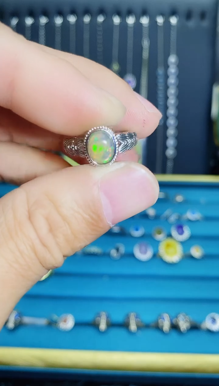 【闪购商品】欧泊戒指银S925镶嵌1121