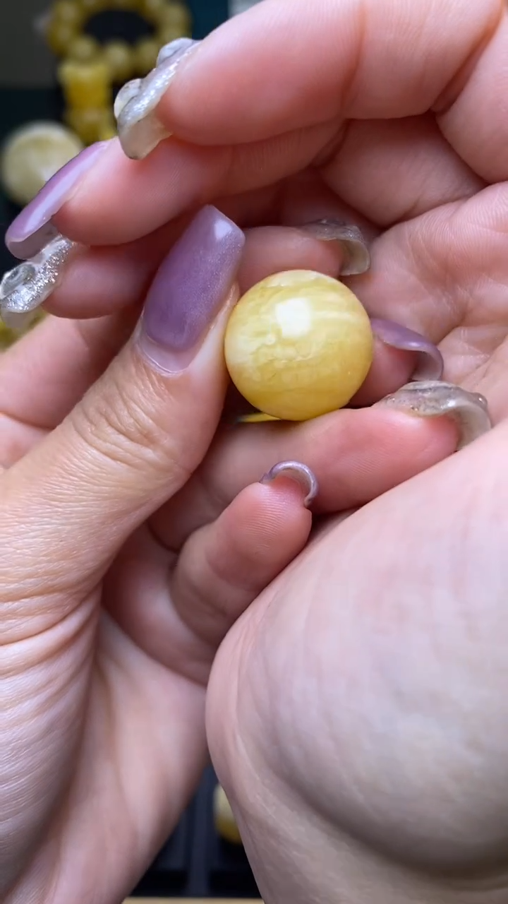 【闪购商品】琥珀裸石未镶嵌葵. 19