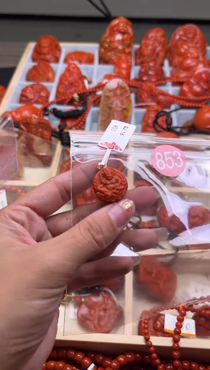 【闪购商品】南红玛瑙珠宝奇石未镶嵌853