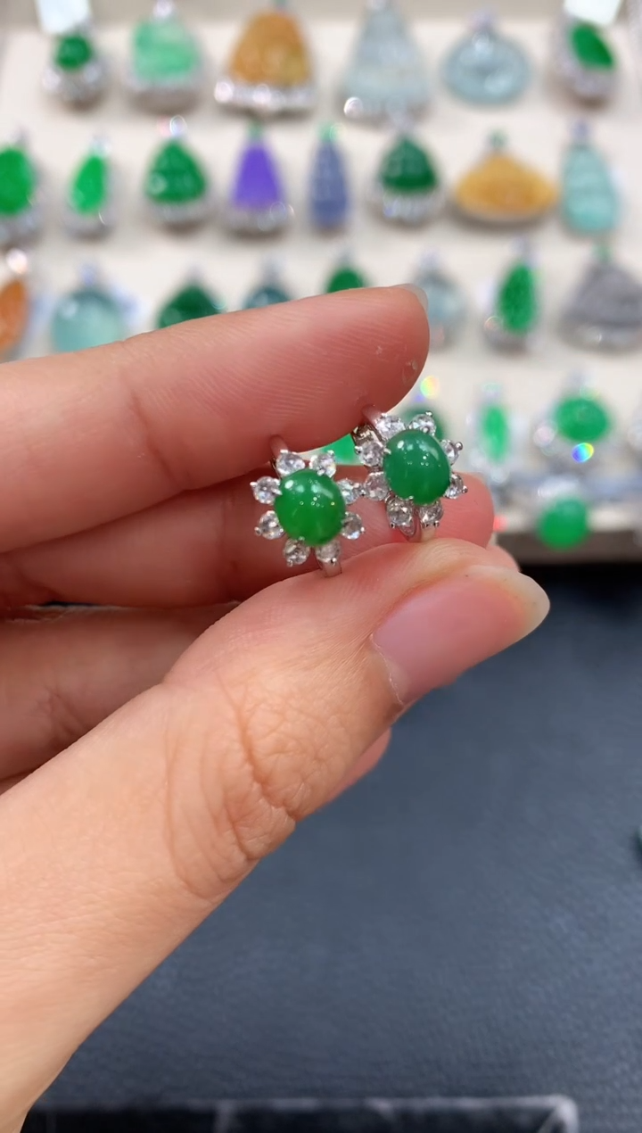 【闪购商品】翡翠耳饰18K金镶嵌D13   