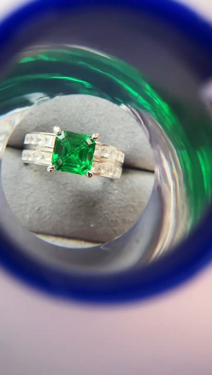主播定制链接 绿色方形戒指3ct 定制圈口