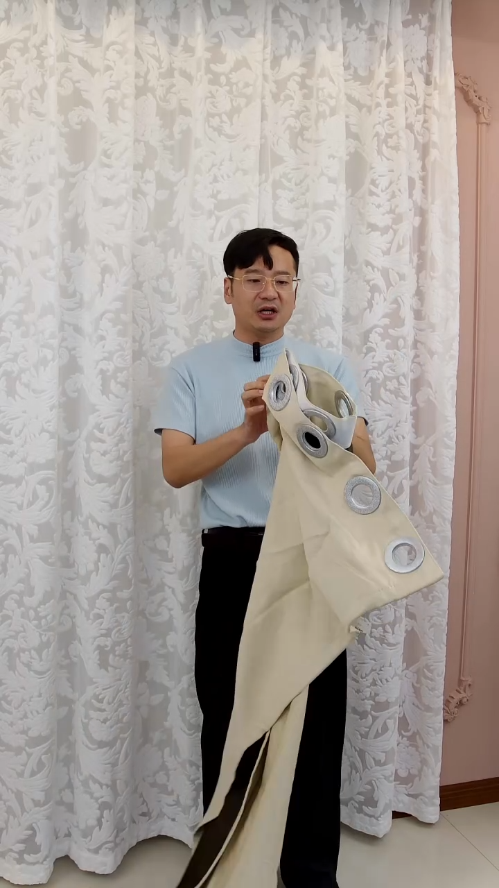 涤纶打孔布帘，1.1*1.5