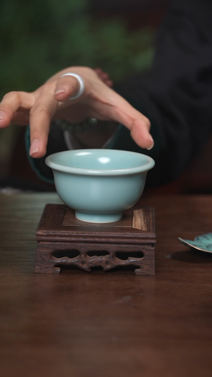 【闪购商品】清凉寺原产地仿古釉手工汝瓷压手杯