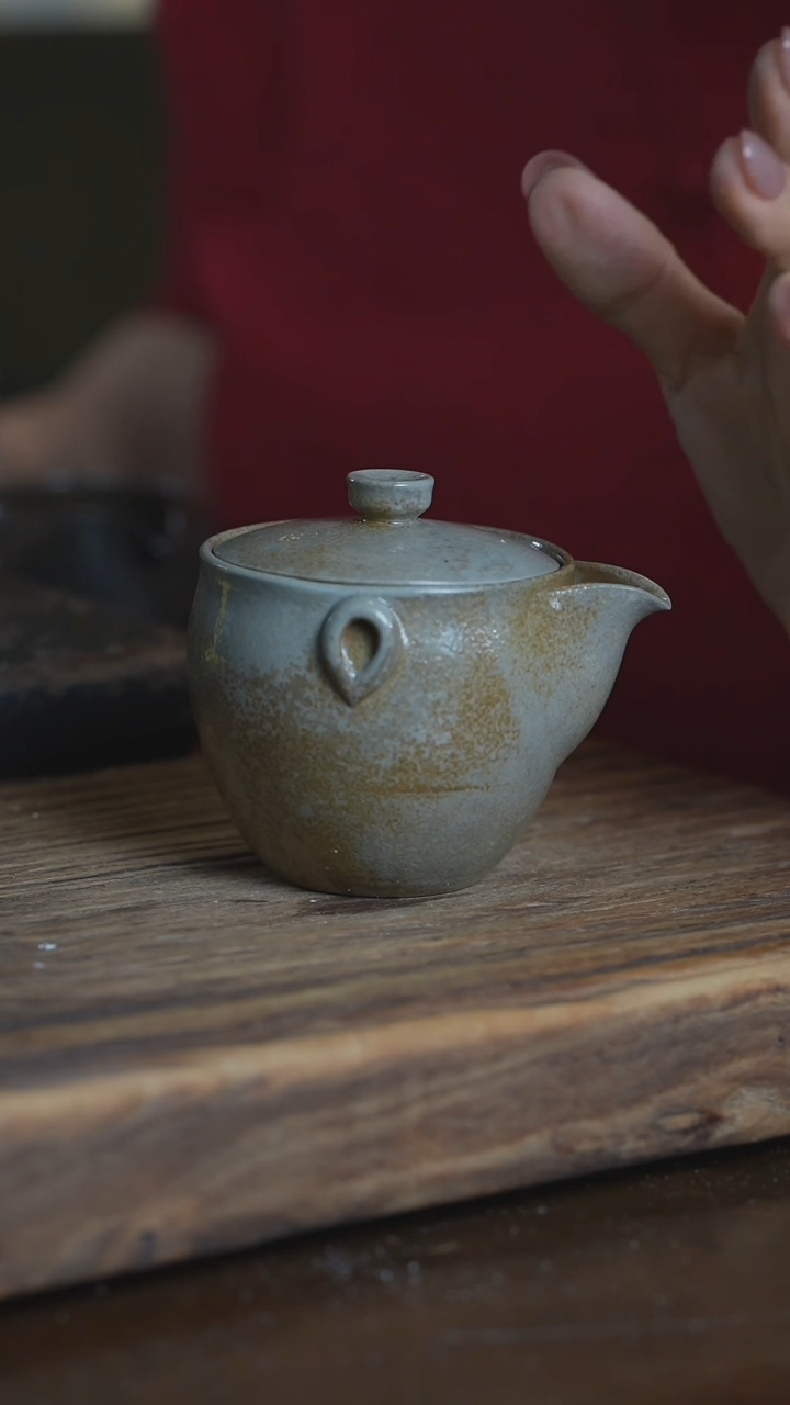 【闪购商品】无我浪鬼柴烧-宝瓶
