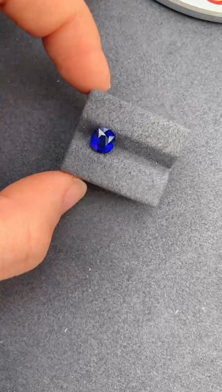 【闪购商品】蓝宝石裸石未镶嵌2.1ct皇家蓝