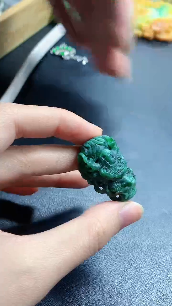 颈饰未镶嵌翡翠天然缅甸a货翡翠