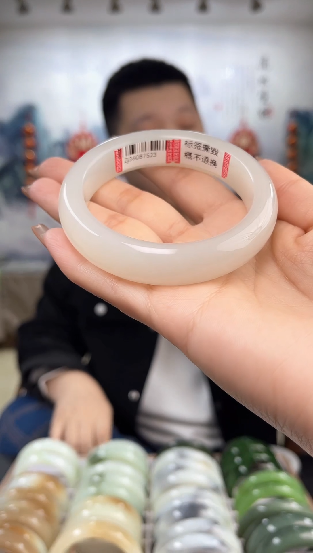 【闪购商品】和田玉手镯未镶嵌59圈口仅一只