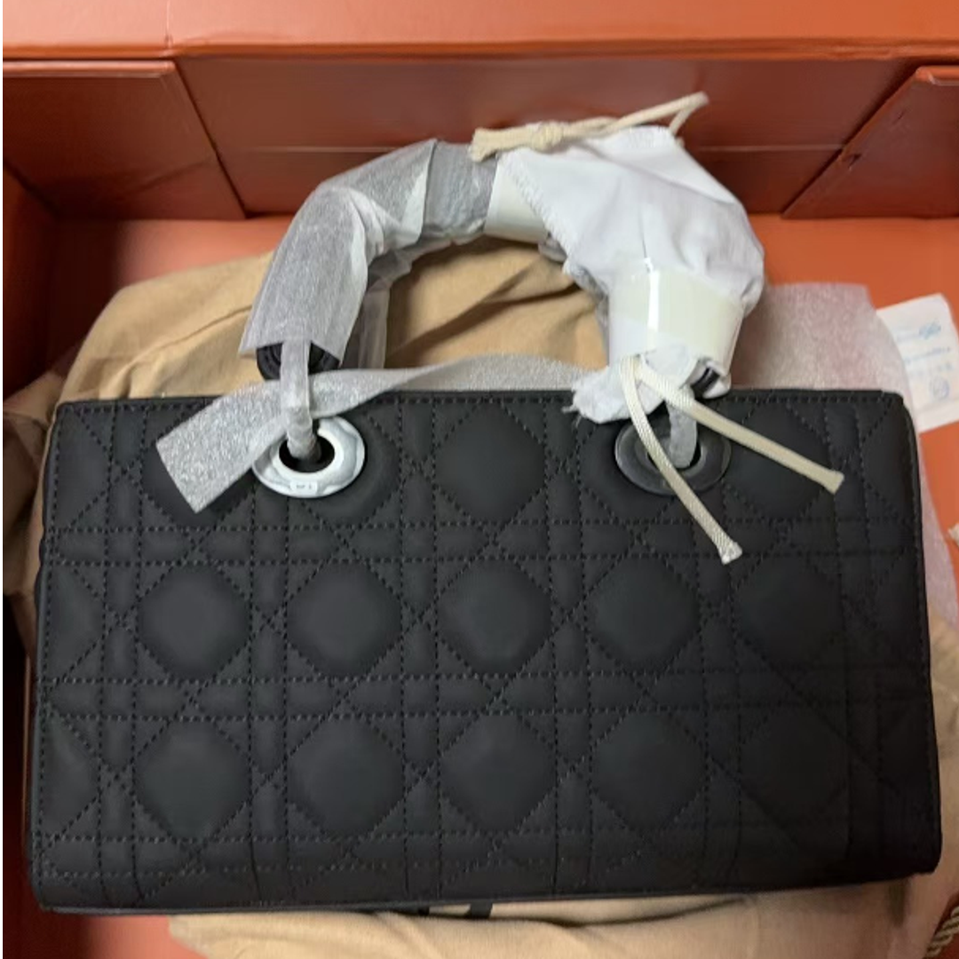 544黑色【清货有瑕】时尚轻奢百搭气质女包