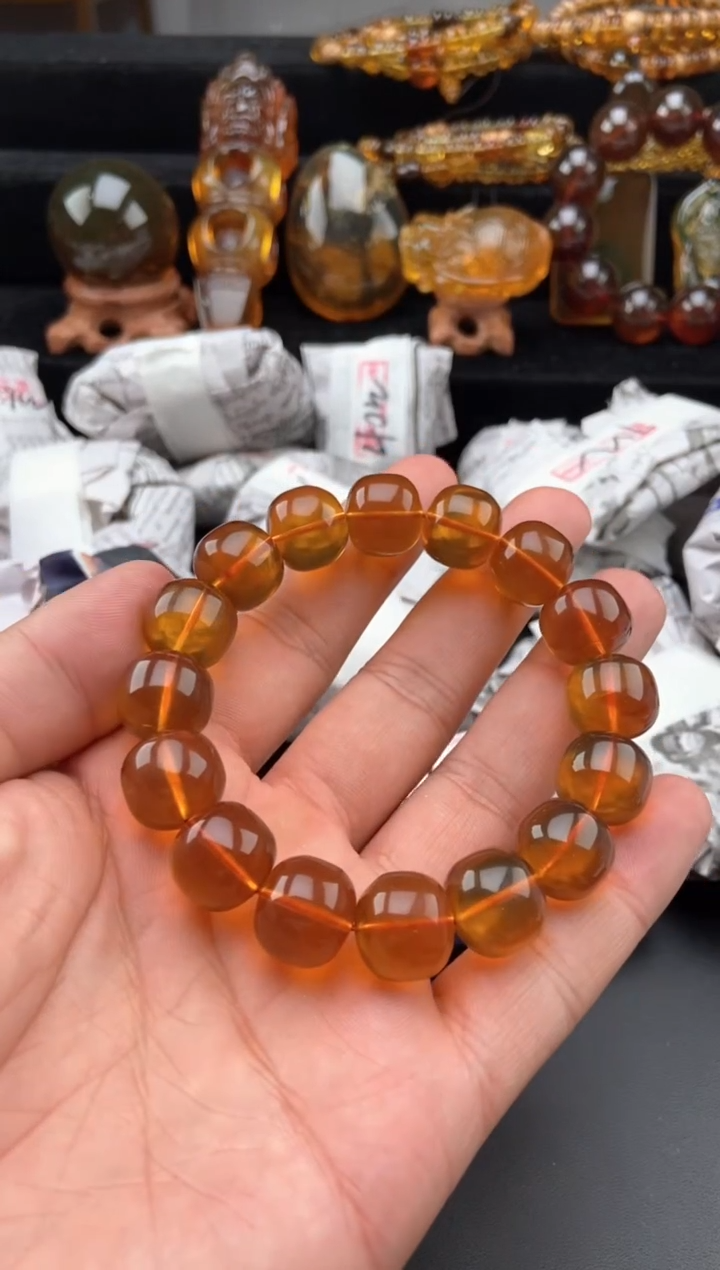【闪购商品】未镶嵌琥珀手链老型珠手串