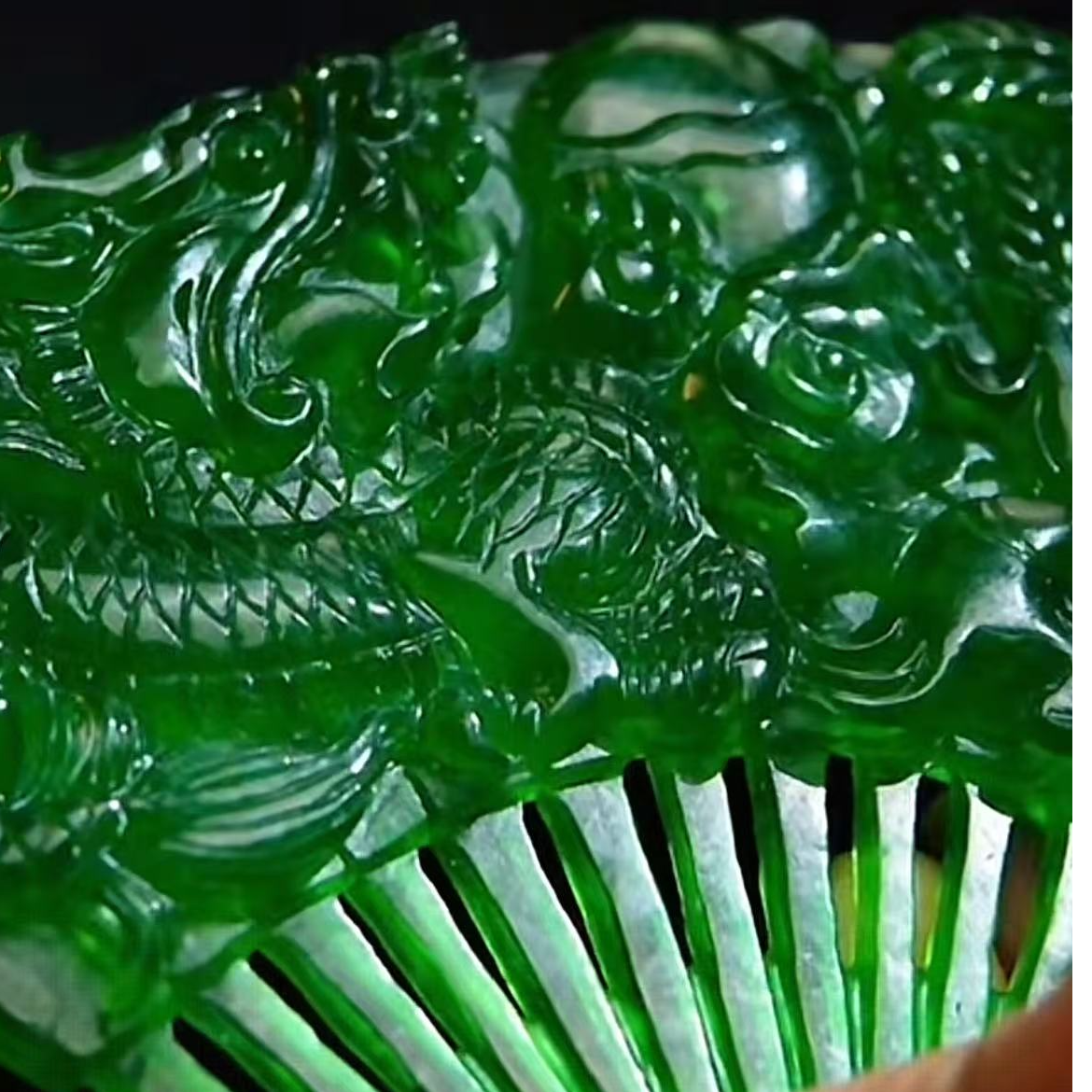 【华夏文物甄选商店02235】翡翠扇子