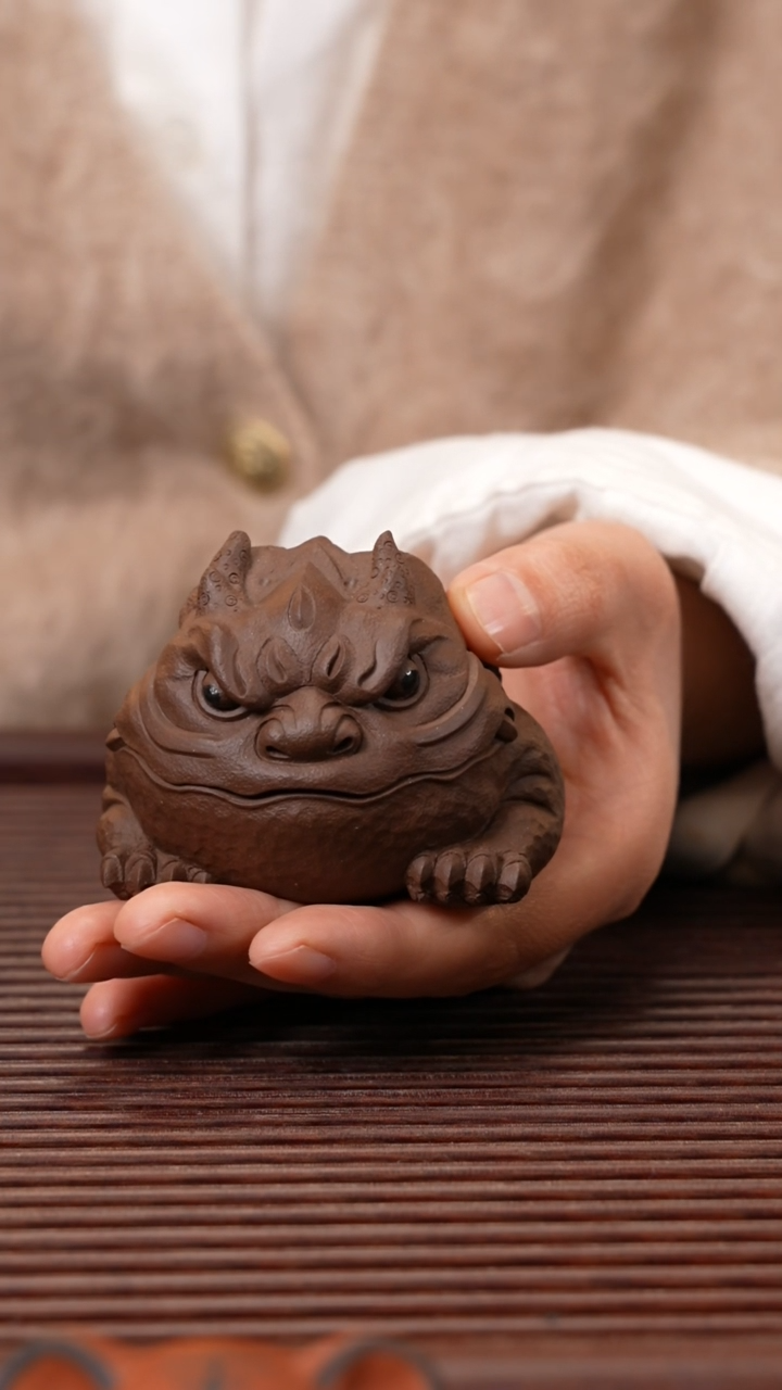 【闪购商品】紫砂茶宠紫泥恶蟾