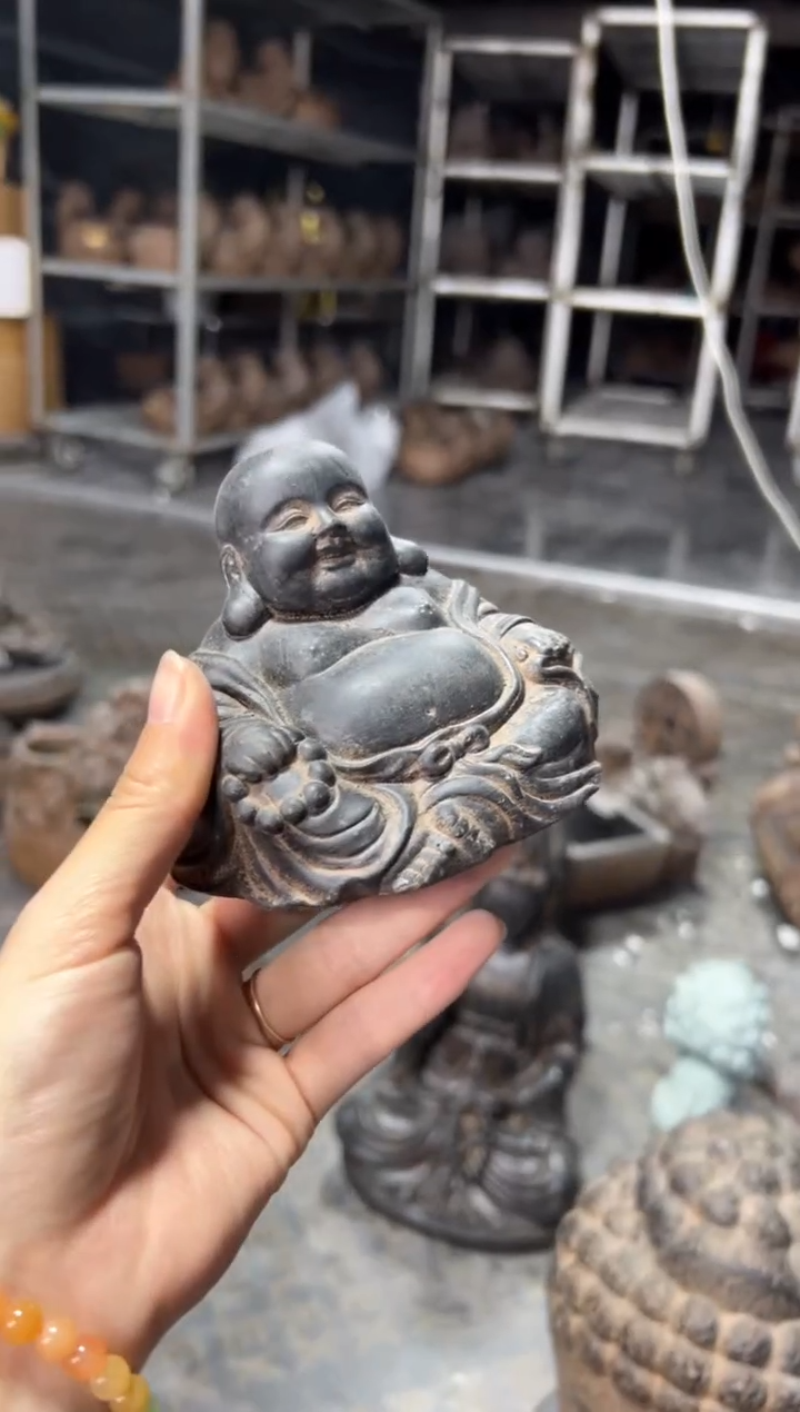 陶土【火山泥】未来佛