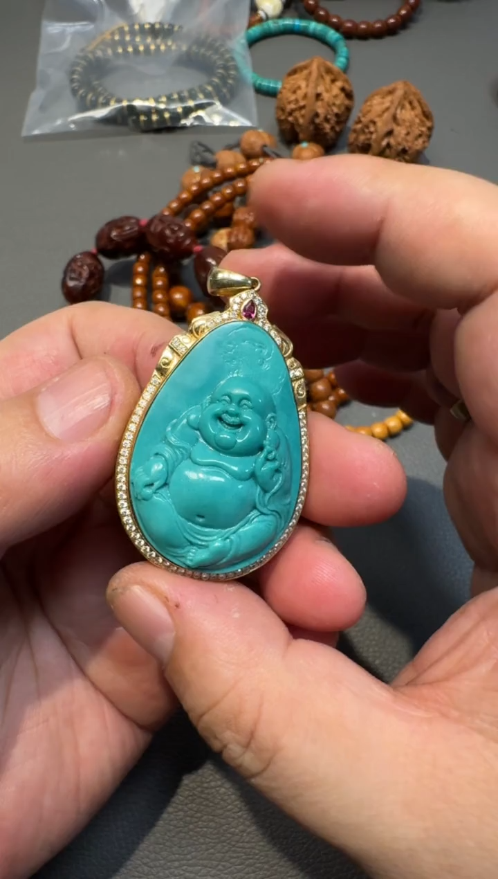 合金绿松石颈饰吊坠