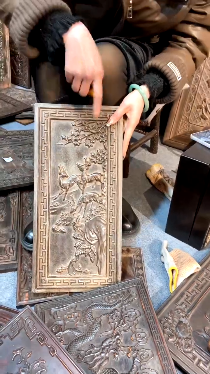 【闪购商品】木紫檀雕刻一物一拍一直播为准