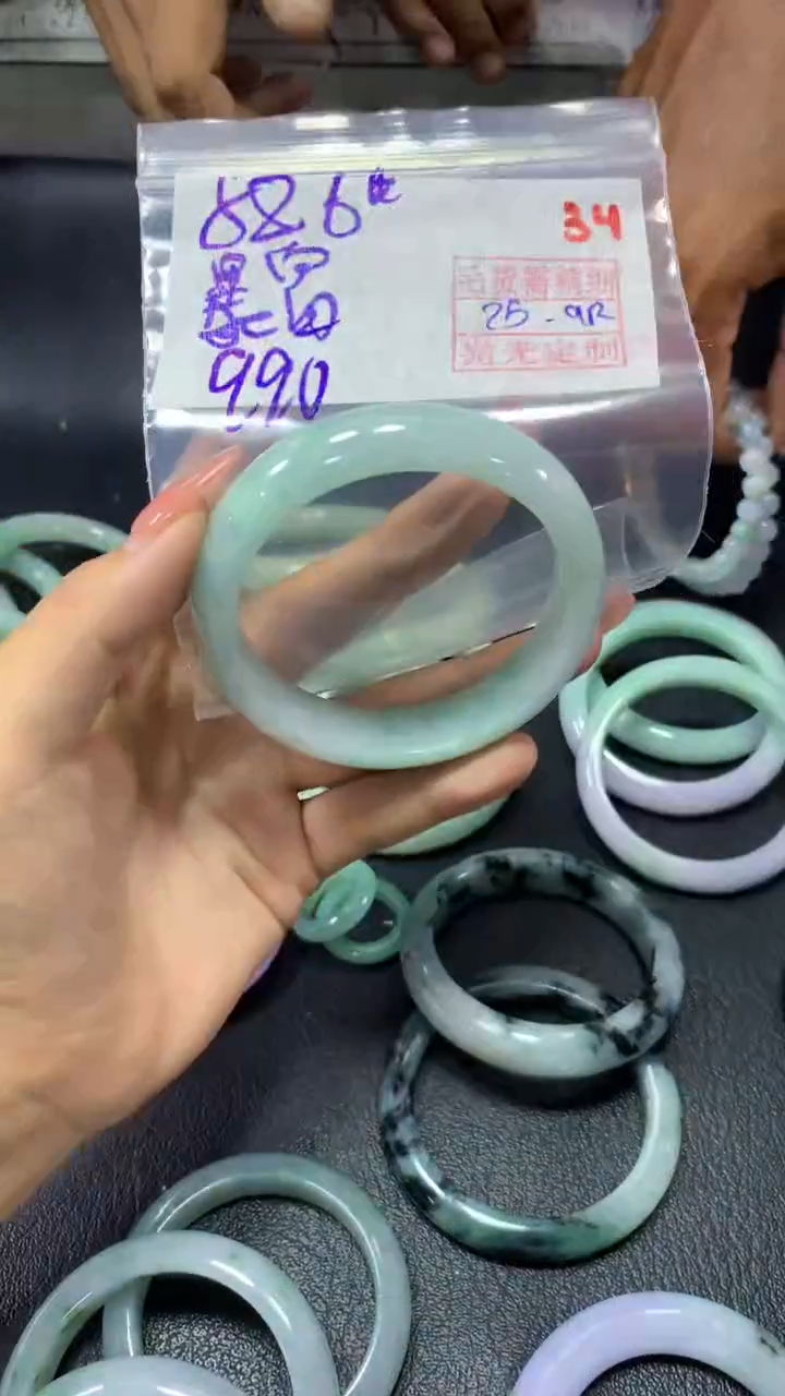 未镶嵌定制翡翠暴**警34毛货需精细抛光定制+多样性发1+990