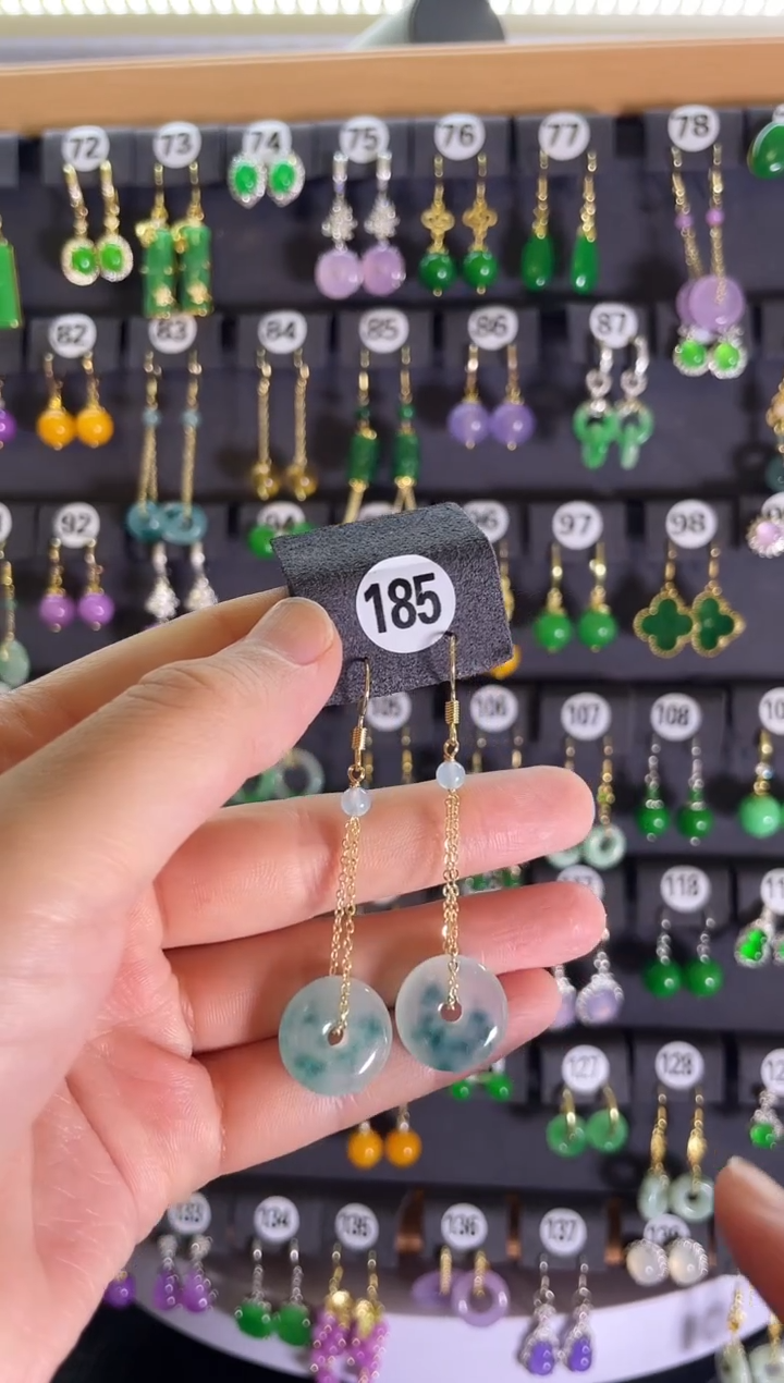 翡翠银S925镶嵌耳饰185....