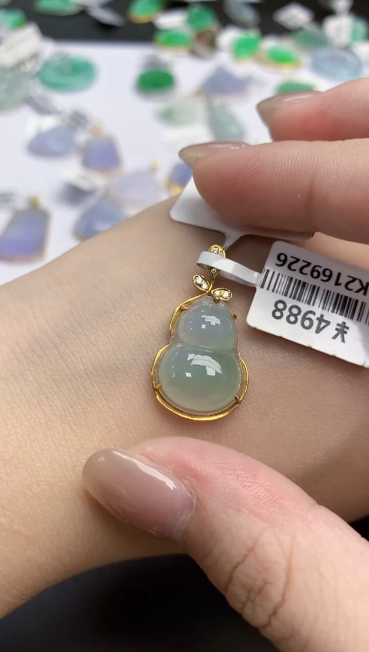 【闪购商品】翡翠颈饰18K金镶嵌天然缅甸翡翠A货